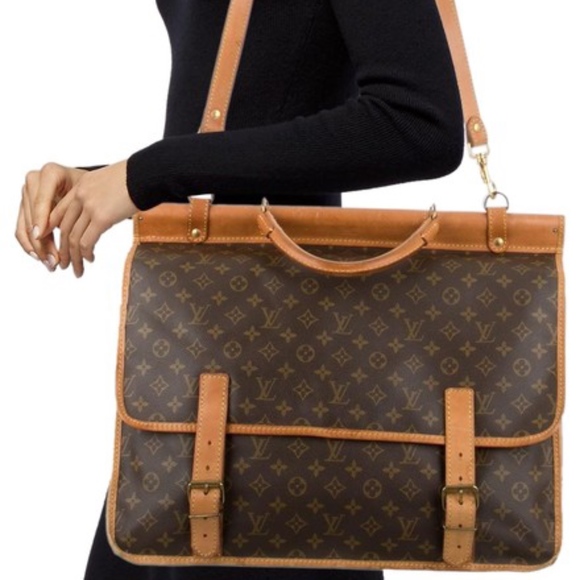 Louis Vuitton Monogram Sac Chasse Hunting Shoulder - Picture 2 of 8